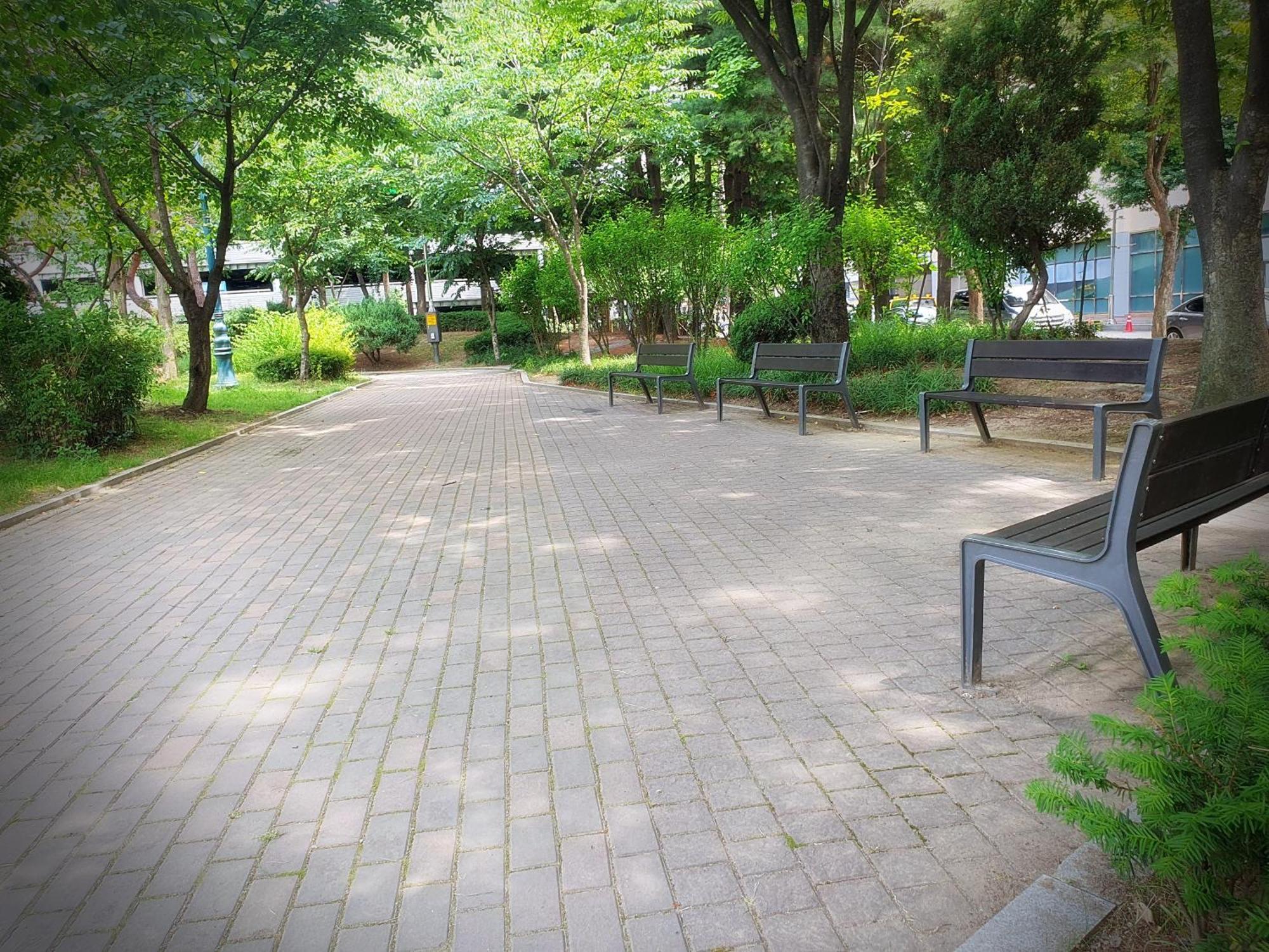 Bluebird Hotel Inchon Exterior foto